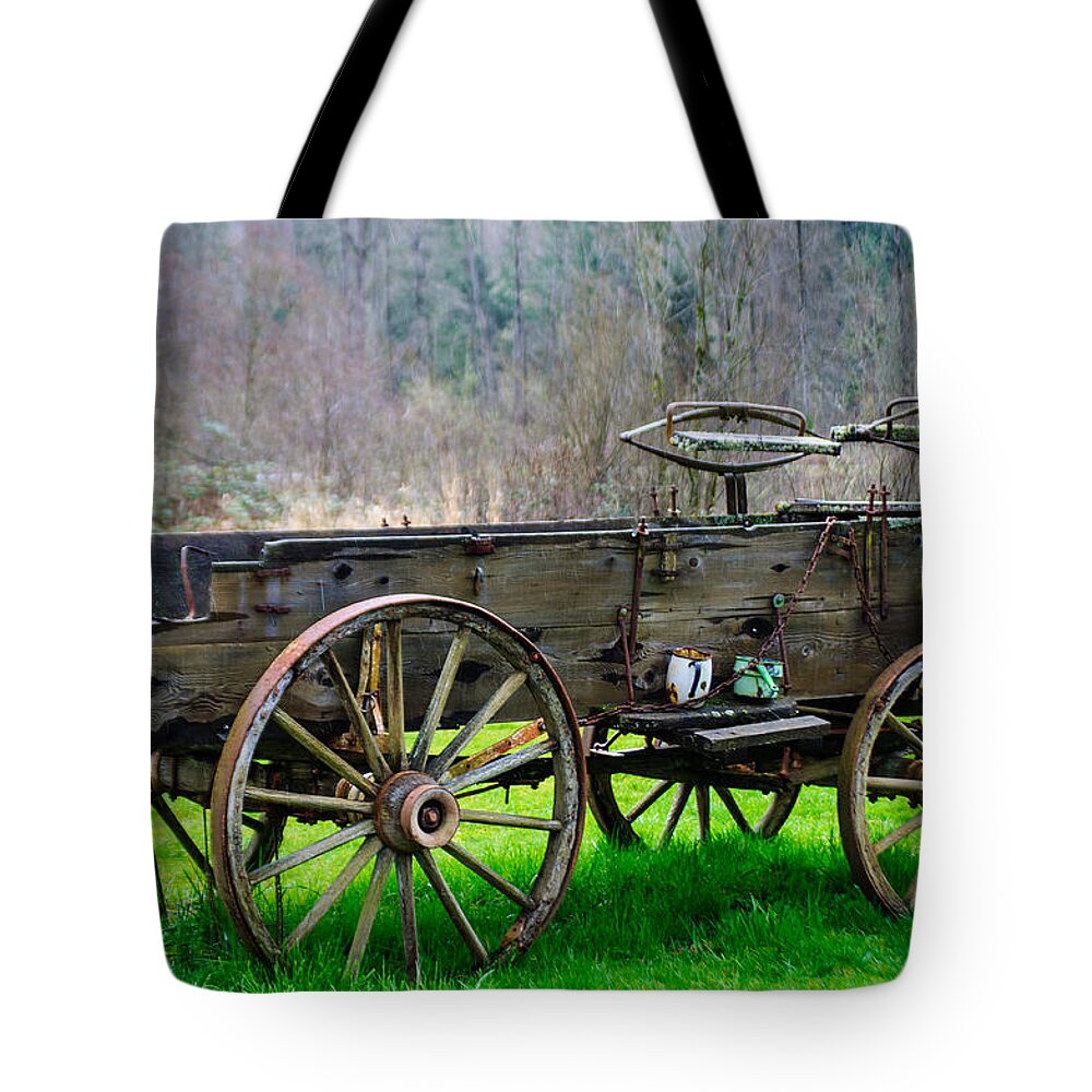 Trailer Tote Bag featuring the photograph Trailer for Sale or Rent unframed by Tikvah's Hope