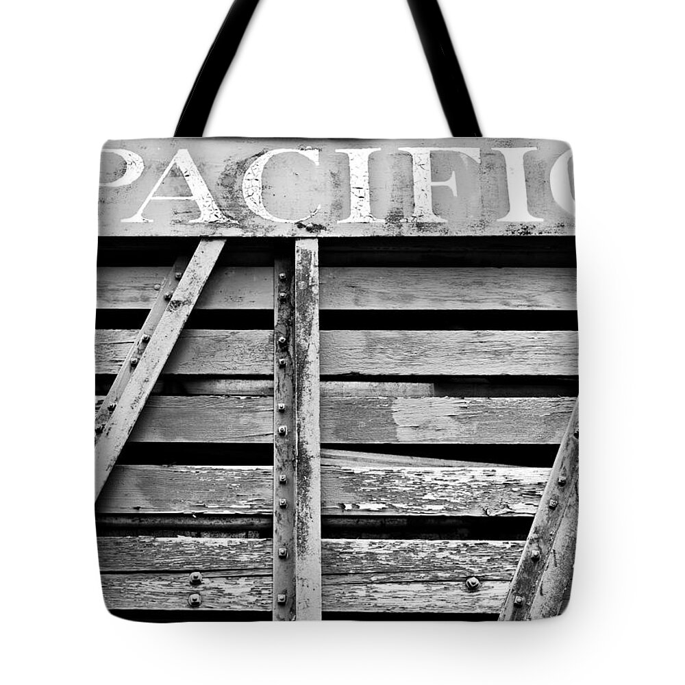 Trains Tote Bag featuring the photograph Trains 2 by Niels Nielsen
