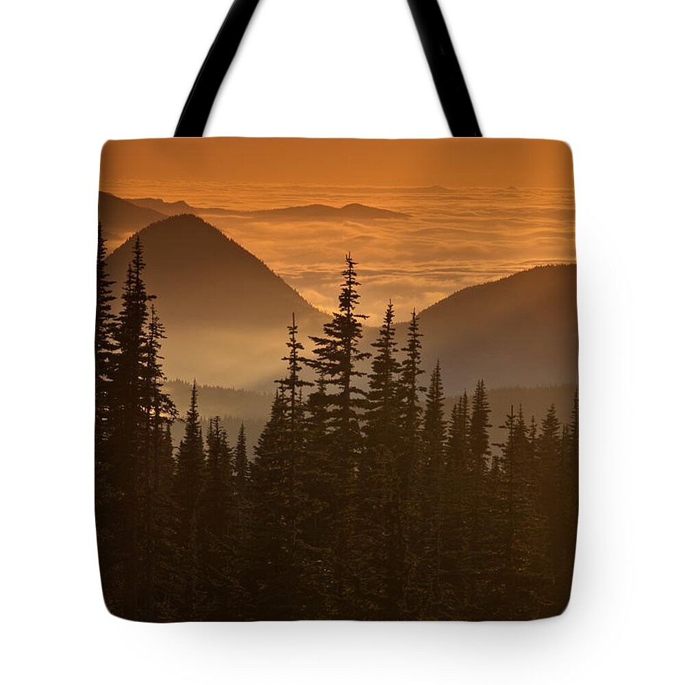Beauty In Nature Tote Bag featuring the photograph Tumtum Peak at Sunset by Jeff Goulden