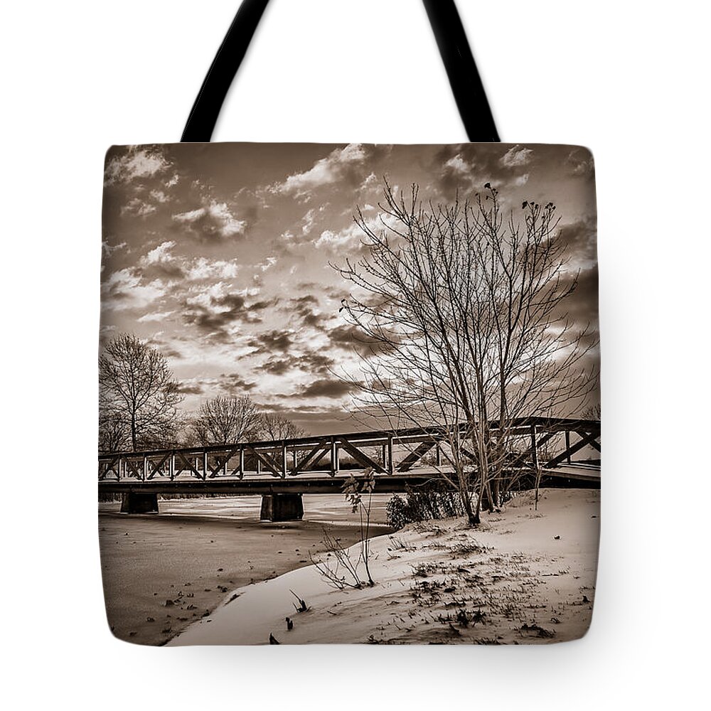 Lake Tote Bag featuring the photograph Twilight Bridge over an icy pond - BW by Chris Bordeleau