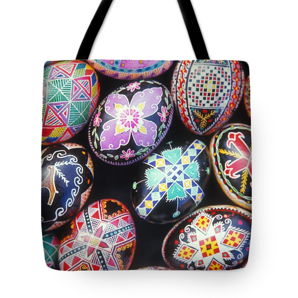 Horizontal Tote Bag featuring the photograph Ukrainian Easter Eggs by Verlin L Biggs