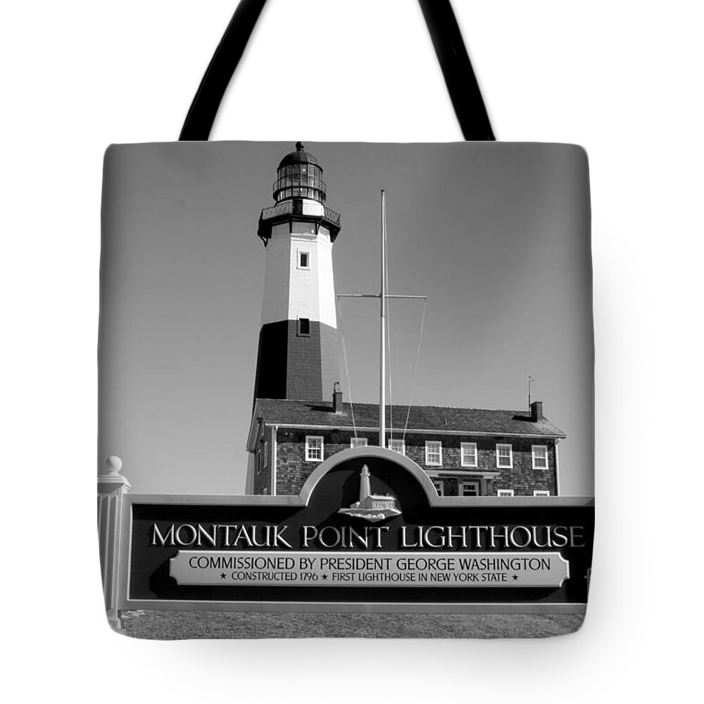 Vintage Looking Montauk Lighthouse Tote Bag featuring the photograph Vintage Looking Montauk Lighthouse by John Telfer