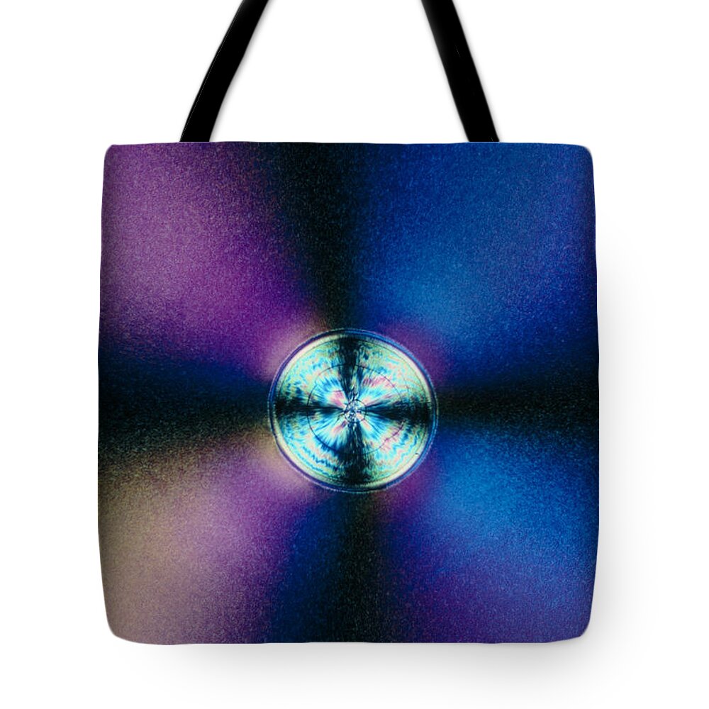 Vitamin C Crystals Tote Bag featuring the photograph Vitamin C Crystals by Claude Nuridsany and Marie Perennou