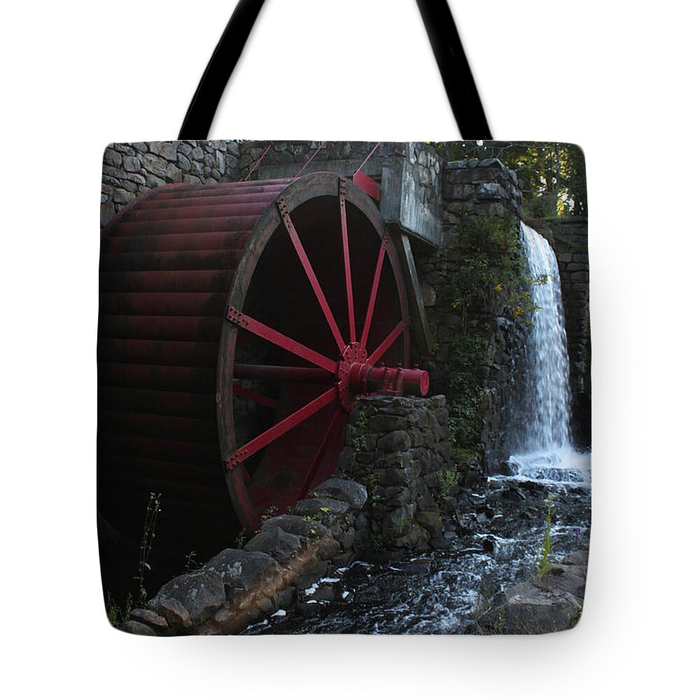 Photograph Tote Bag featuring the photograph Wayside Inn II by Suzanne Gaff