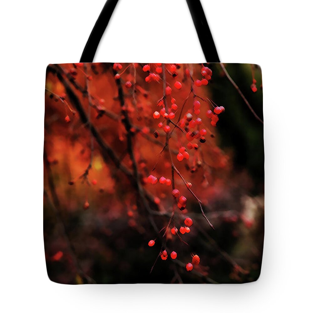 Tree Tote Bag featuring the photograph Weeping by Linda Shafer