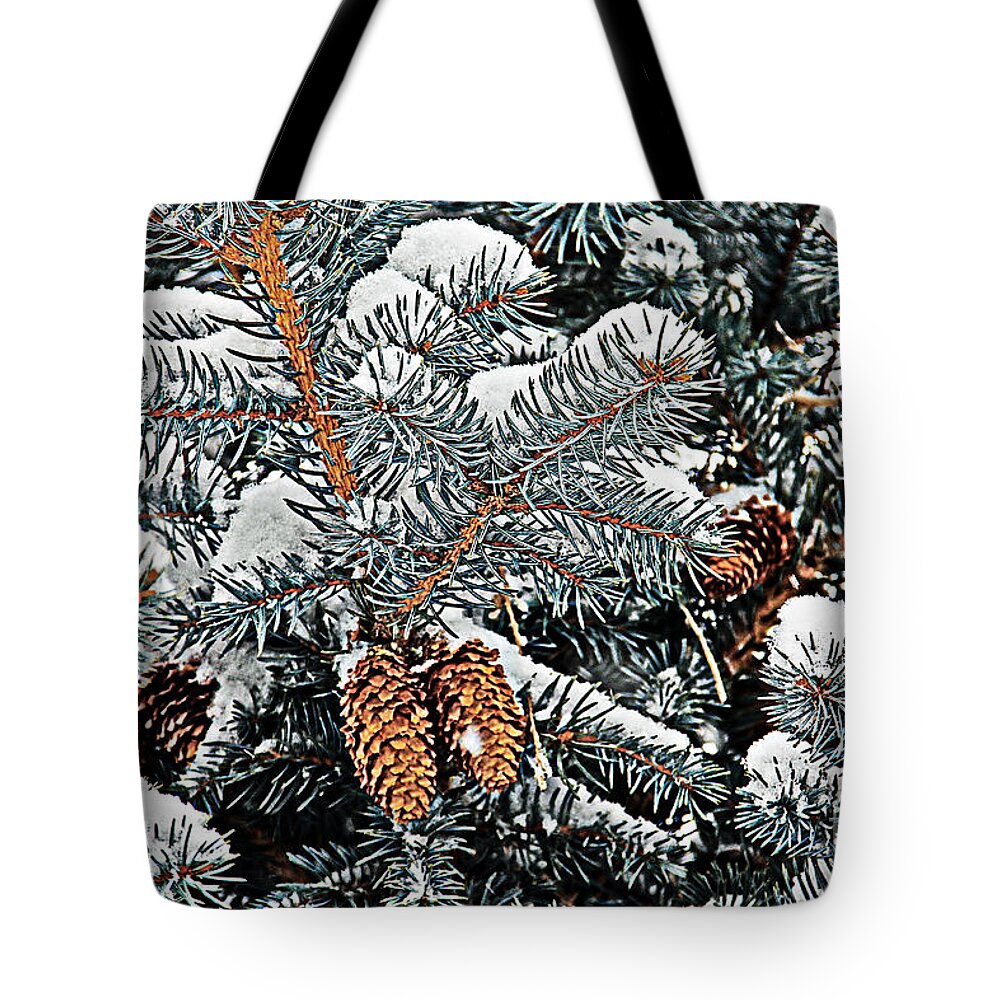 Colorado Tote Bag featuring the photograph White Christmas by Bob Hislop