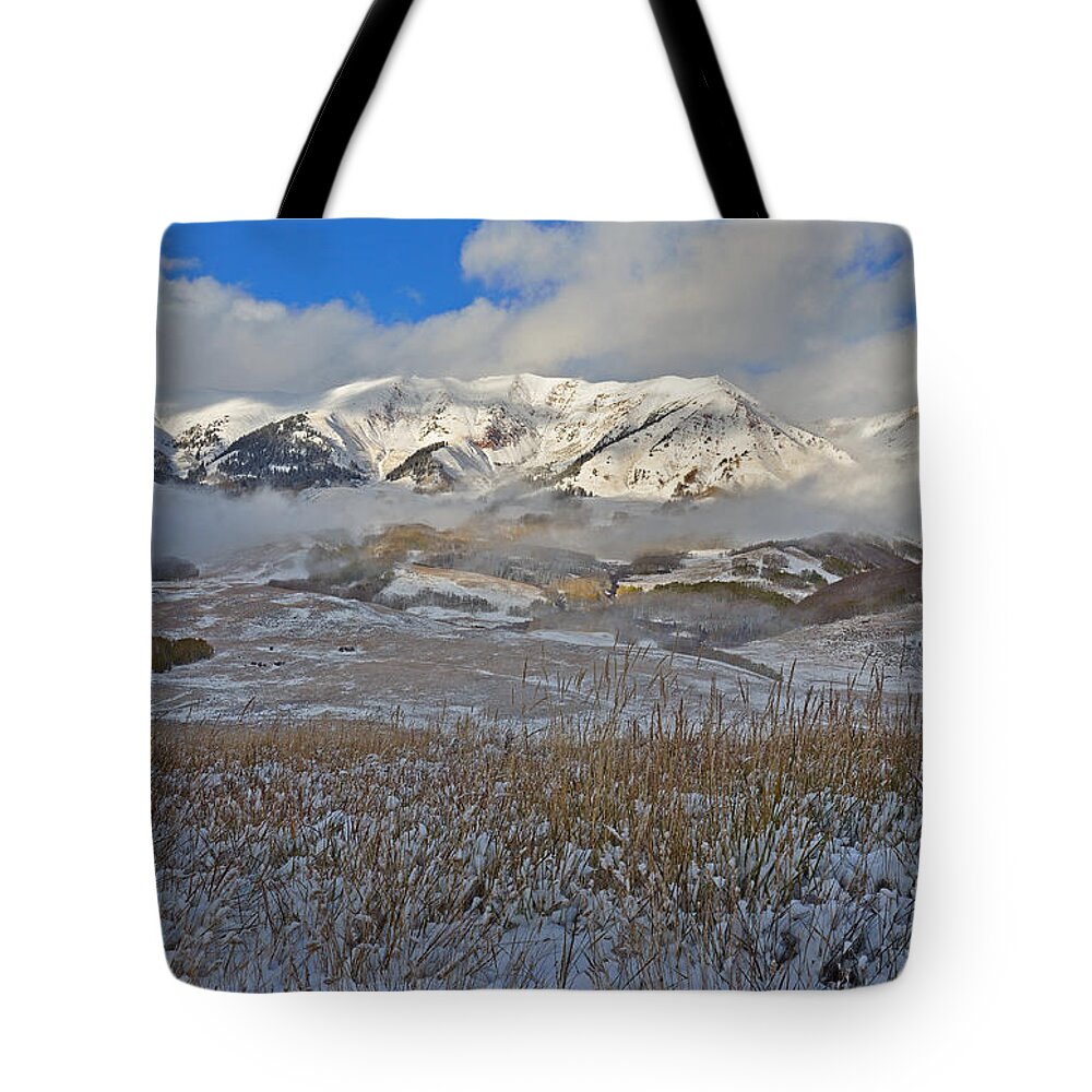 Whiterock Mountain Tote Bag featuring the photograph Whiterock Winter Mist by Kelly Black