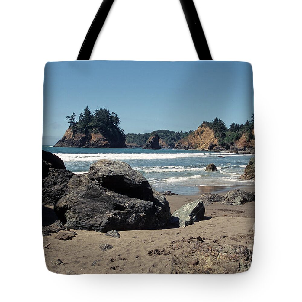 Trinidad California Tote Bag featuring the photograph Trinidad Beach #1 by Sharon Elliott