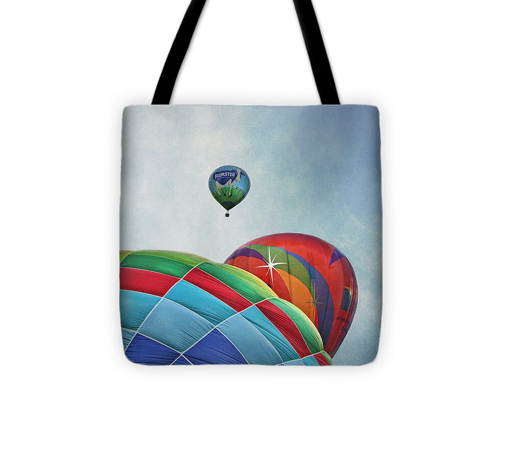 Hot Air Balloons Tote Bag featuring the photograph 3 Balloons At Readington by Pat Abbott