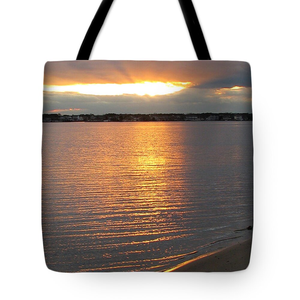 Sunset Tote Bag featuring the painting End of day by Clara Sue Beym