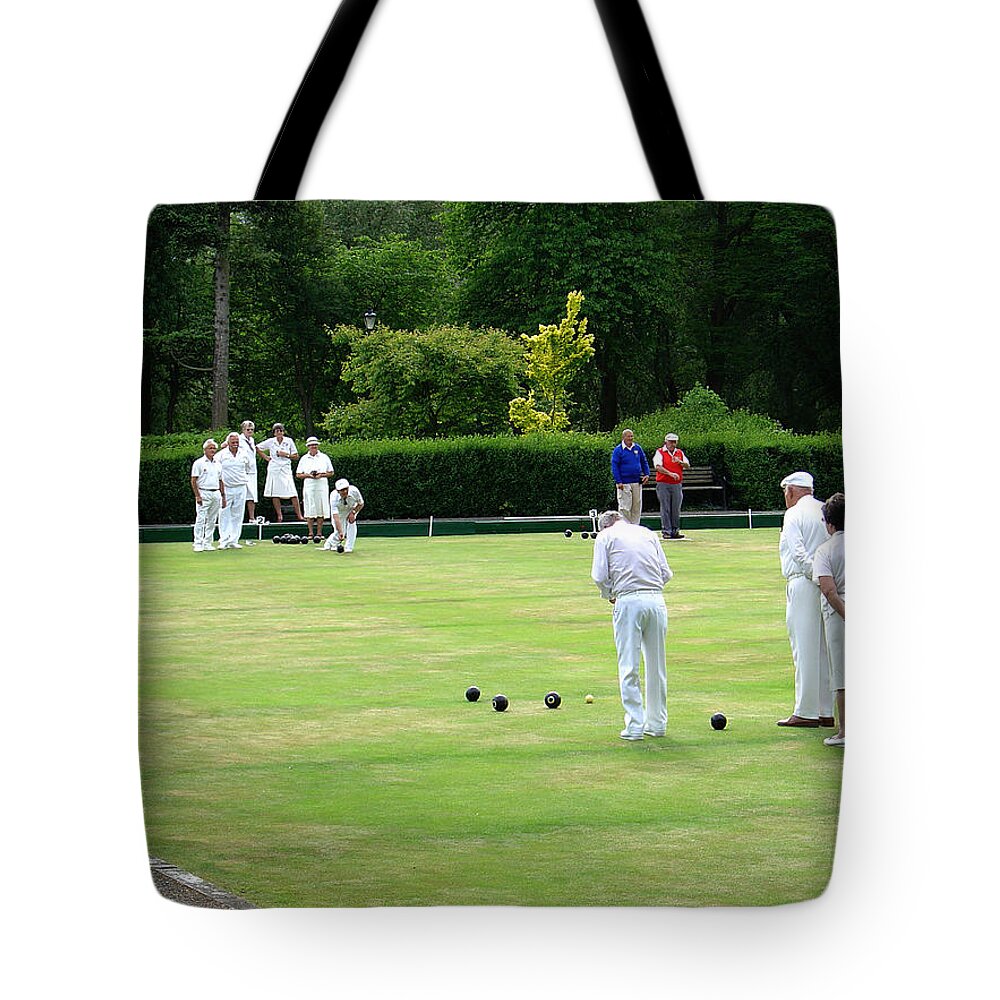Spring Tote Bag featuring the photograph Flat Green Bowls at Tamworth by Rod Johnson