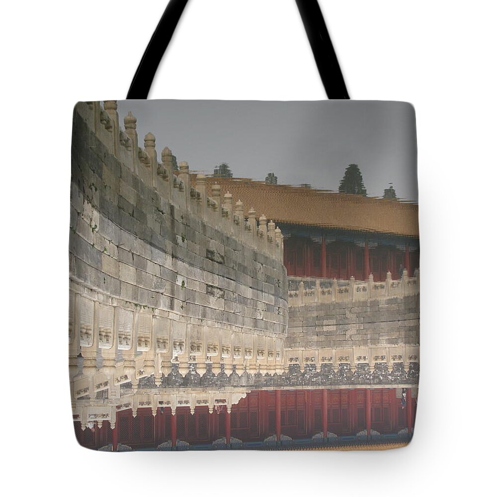 Reflection Tote Bag featuring the photograph Golden Rive At Forbidden City by Alfred Ng