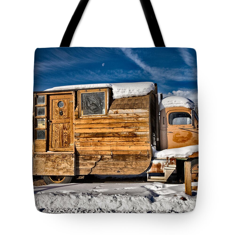 Antique Tote Bag featuring the photograph Home On Wheels by Christopher Holmes