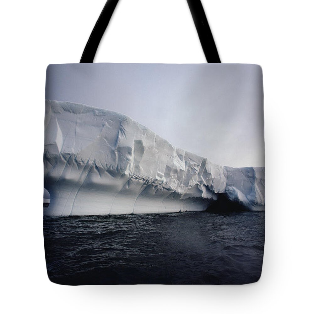 00089902 Tote Bag featuring the photograph Iceberg Palmer Peninsula Antarctica by Flip Nicklin