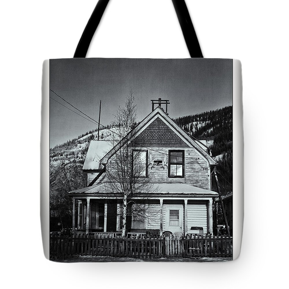 Charming Tote Bag featuring the photograph King Street by Priska Wettstein