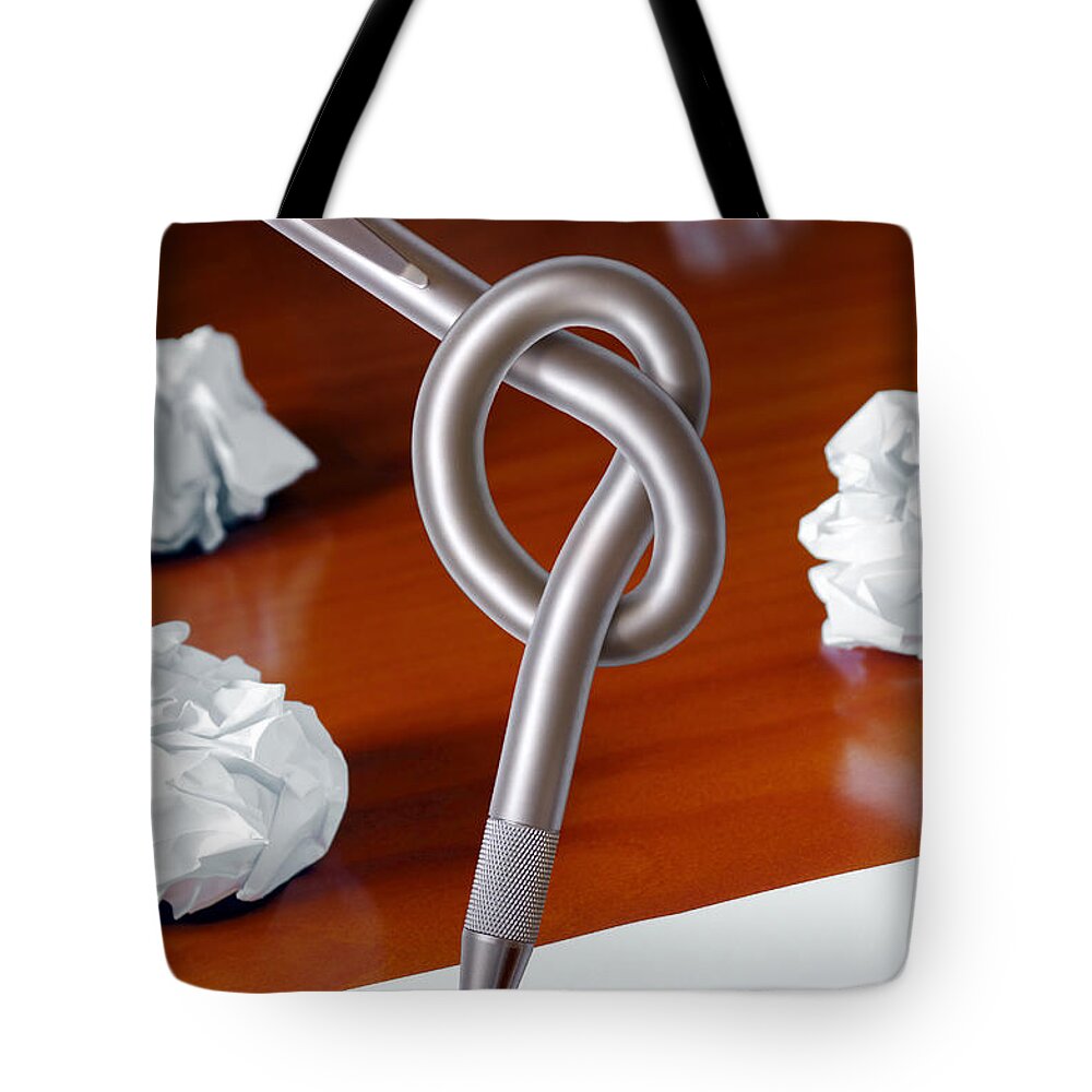 Abstract Tote Bag featuring the photograph Knot on Pen by Carlos Caetano