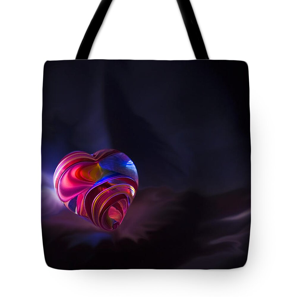 Heart Tote Bag featuring the photograph Lonely Heart by Steven Richardson