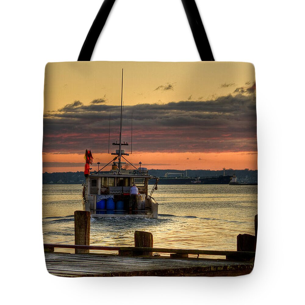 Maine Tote Bag featuring the photograph Morning Run by Brenda Giasson