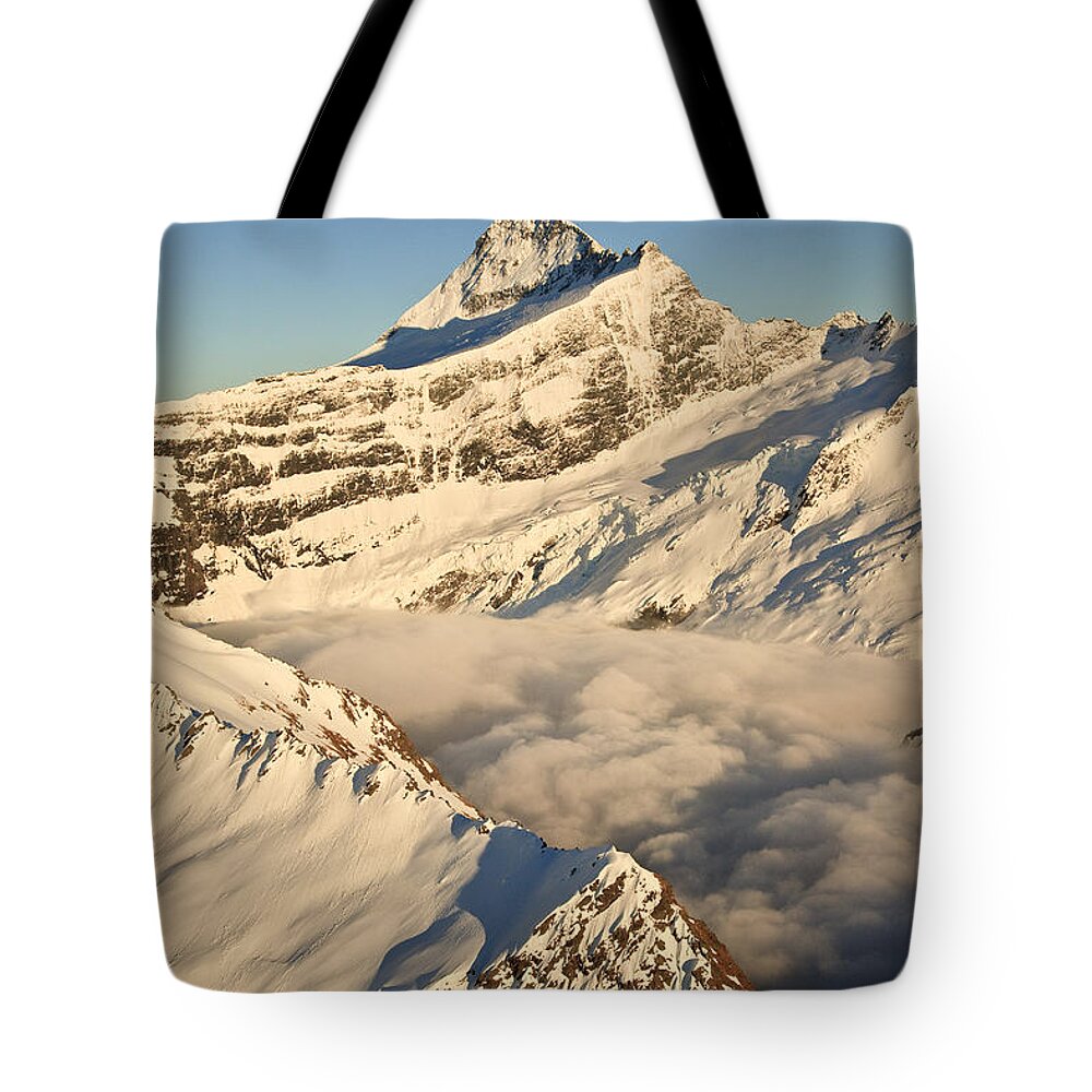 00439748 Tote Bag featuring the photograph Mount Aspiring In Early Morning Light by Colin Monteath