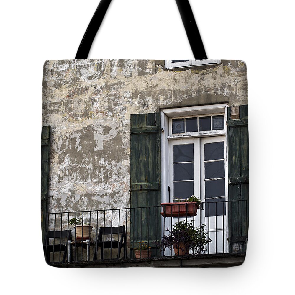 New Orleans Tote Bag featuring the photograph New Orleans Morning by Leslie Leda