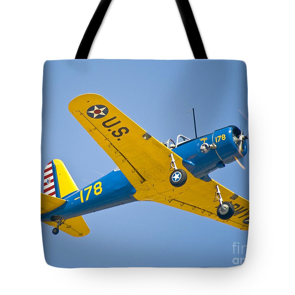 Us Army Air Corps Tote Bag featuring the photograph Pt-19 by Tim Mulina