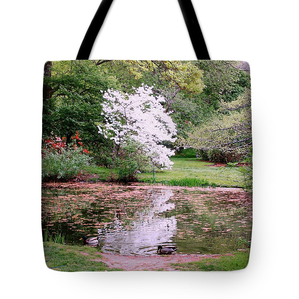 Brooklyn Botanical Garden Tote Bag featuring the photograph Reflections by S Paul Sahm