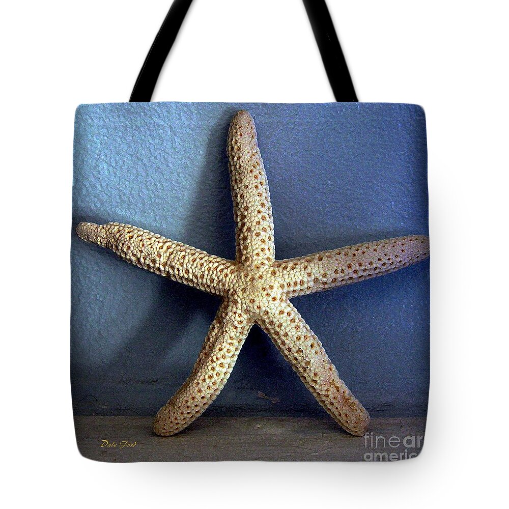 Starfish Tote Bag featuring the digital art Starfish by Dale  Ford