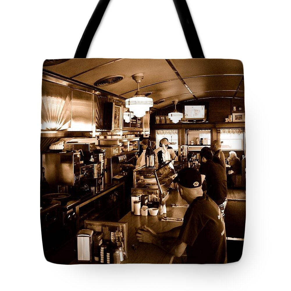  Tote Bag featuring the photograph The Diner - Greeting Card by Mark Valentine