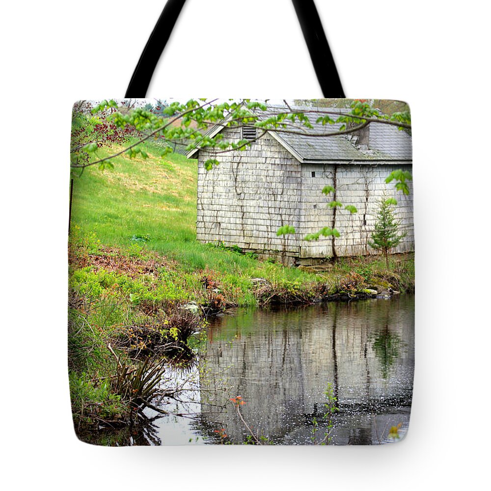 Well House Tote Bag featuring the photograph Well House from a distance by Kim Galluzzo