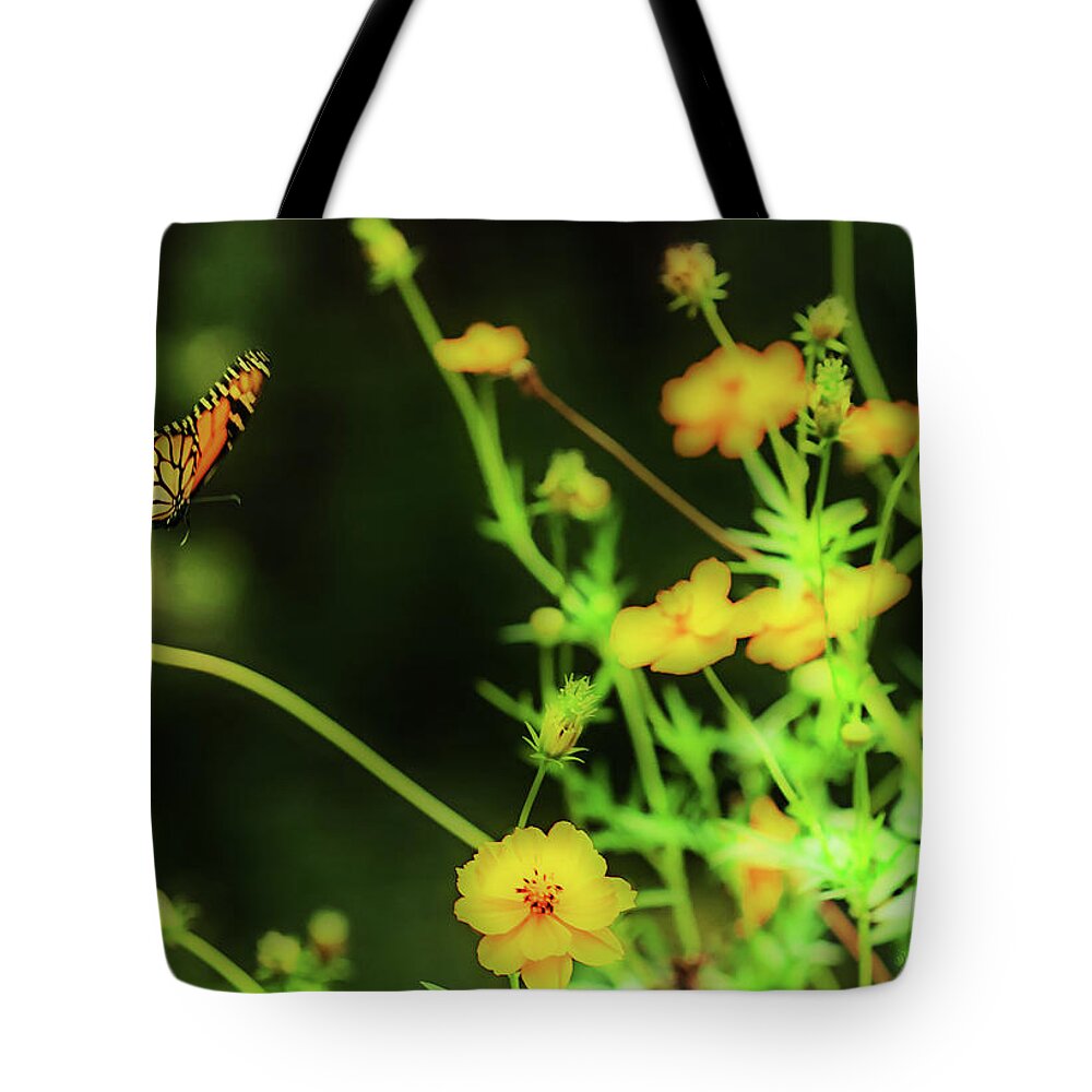 Heron Heaven Tote Bag featuring the photograph Butterfly Flight #1 by Ed Peterson