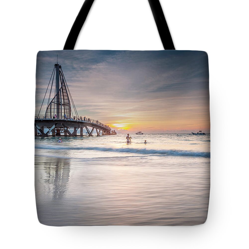 Playa Tote Bag featuring the photograph heche en Mexico #1 by Edward Kreis