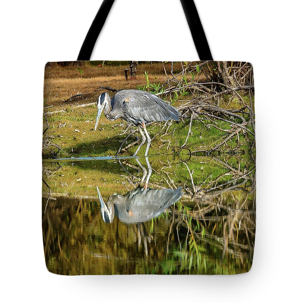Heron Tote Bag featuring the photograph I see you #1 by Jerry Cahill
