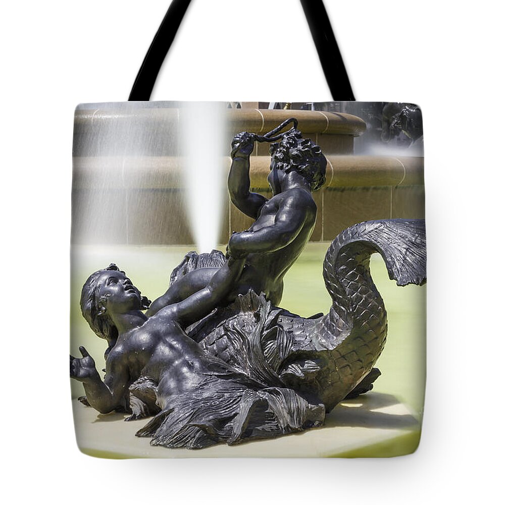 Kansas City Tote Bag featuring the photograph J.C. Nichols Fountain 5 by Dennis Hedberg