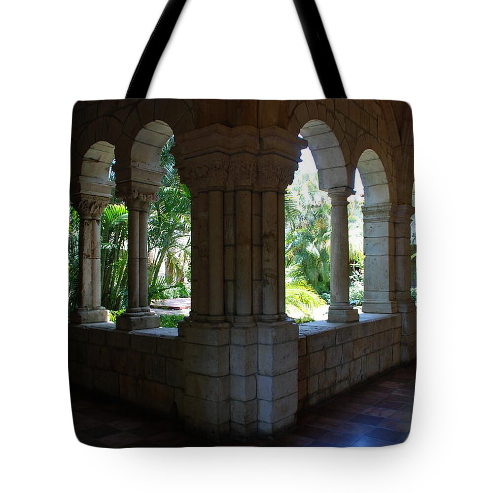 Architecture Tote Bag featuring the photograph Miami Monastery #1 by Rob Hans