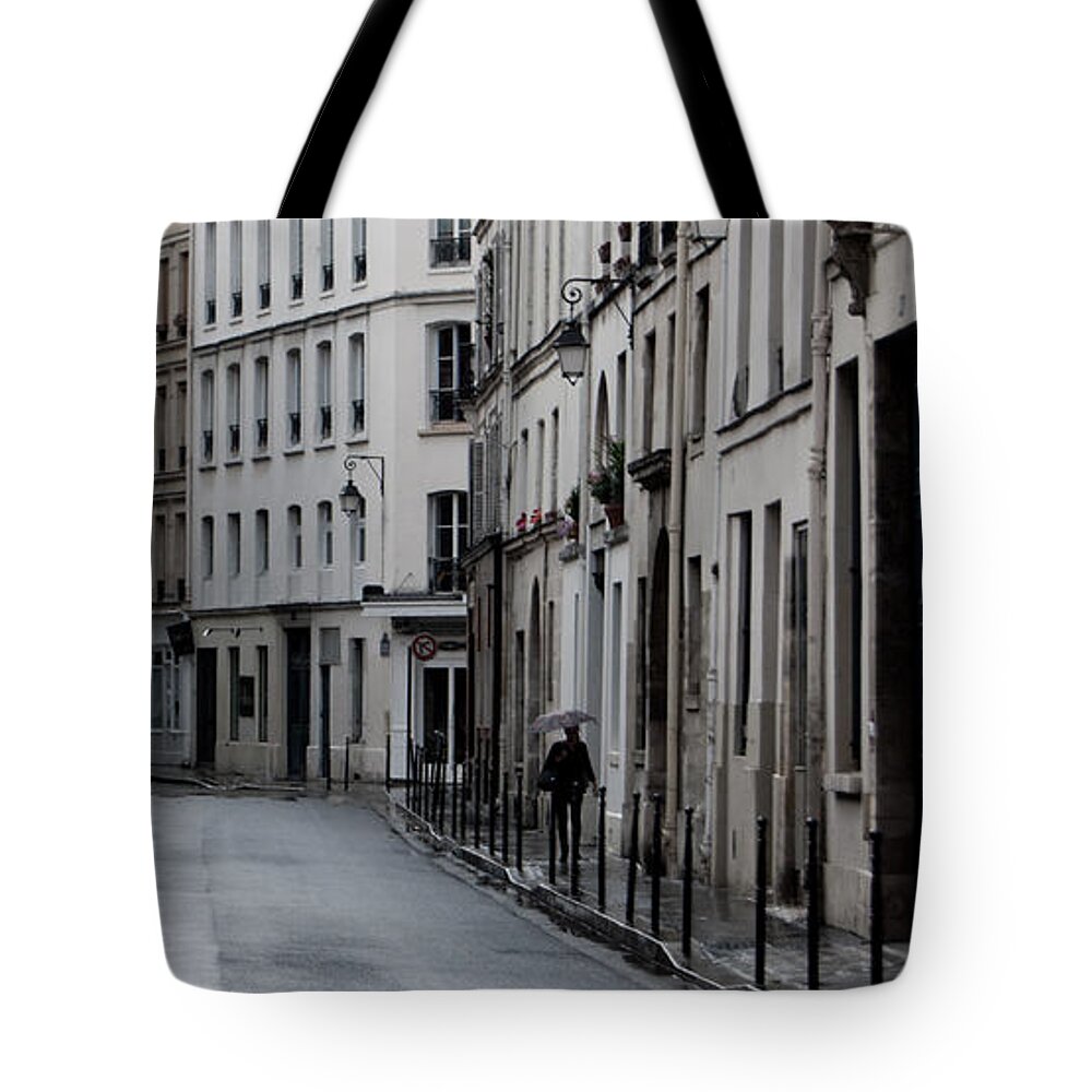 Paris Tote Bag featuring the photograph Paris Neighborhood - Marais - No Right Turn #1 by Jani Freimann