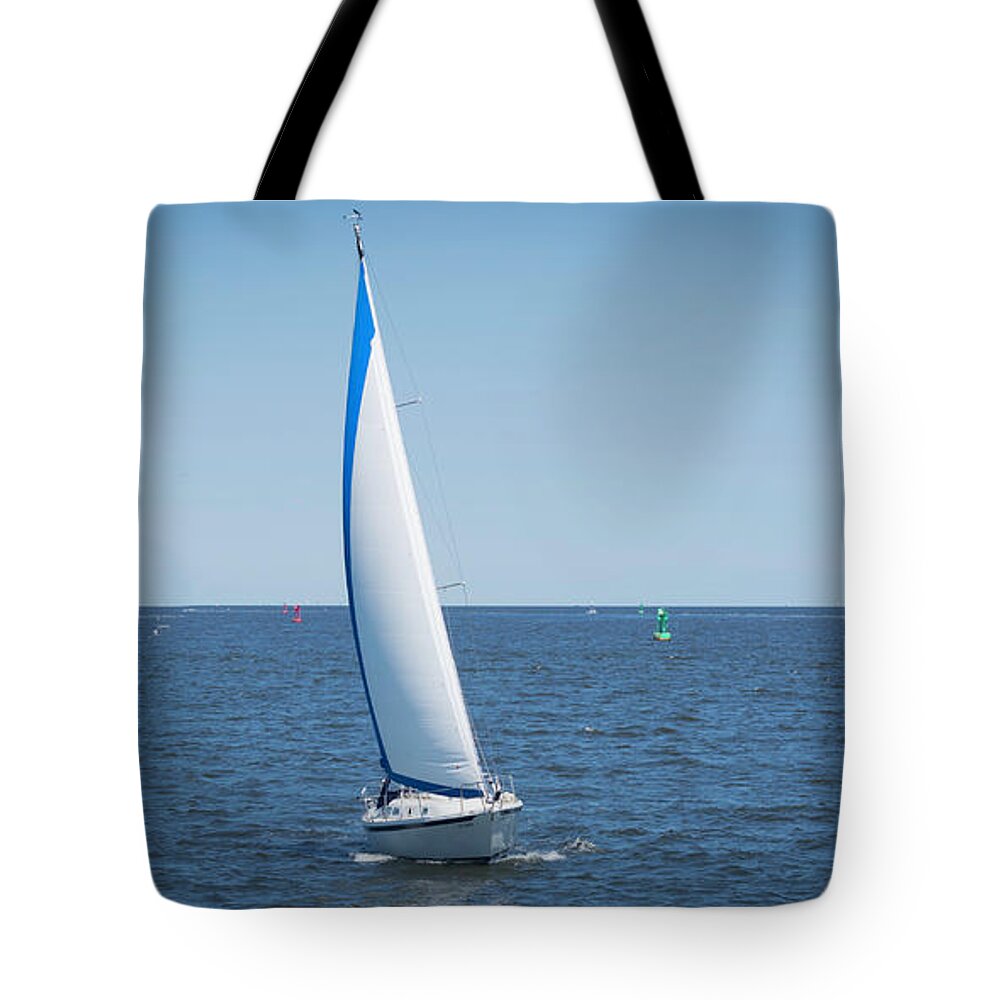 Sailing Tote Bag featuring the photograph Sailing by Kenneth Cole