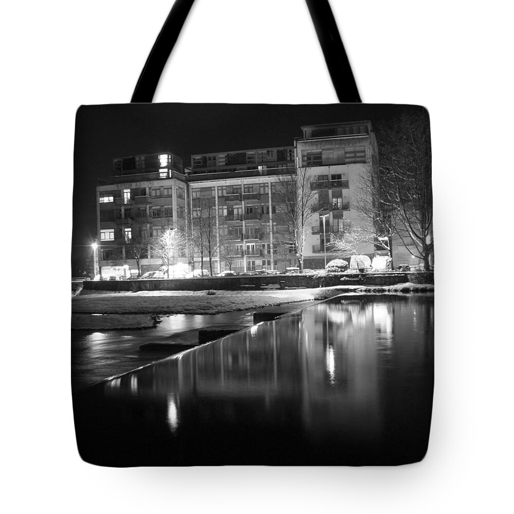 Kendal Tote Bag featuring the photograph Sand aire house at kendal #1 by Lukasz Ryszka