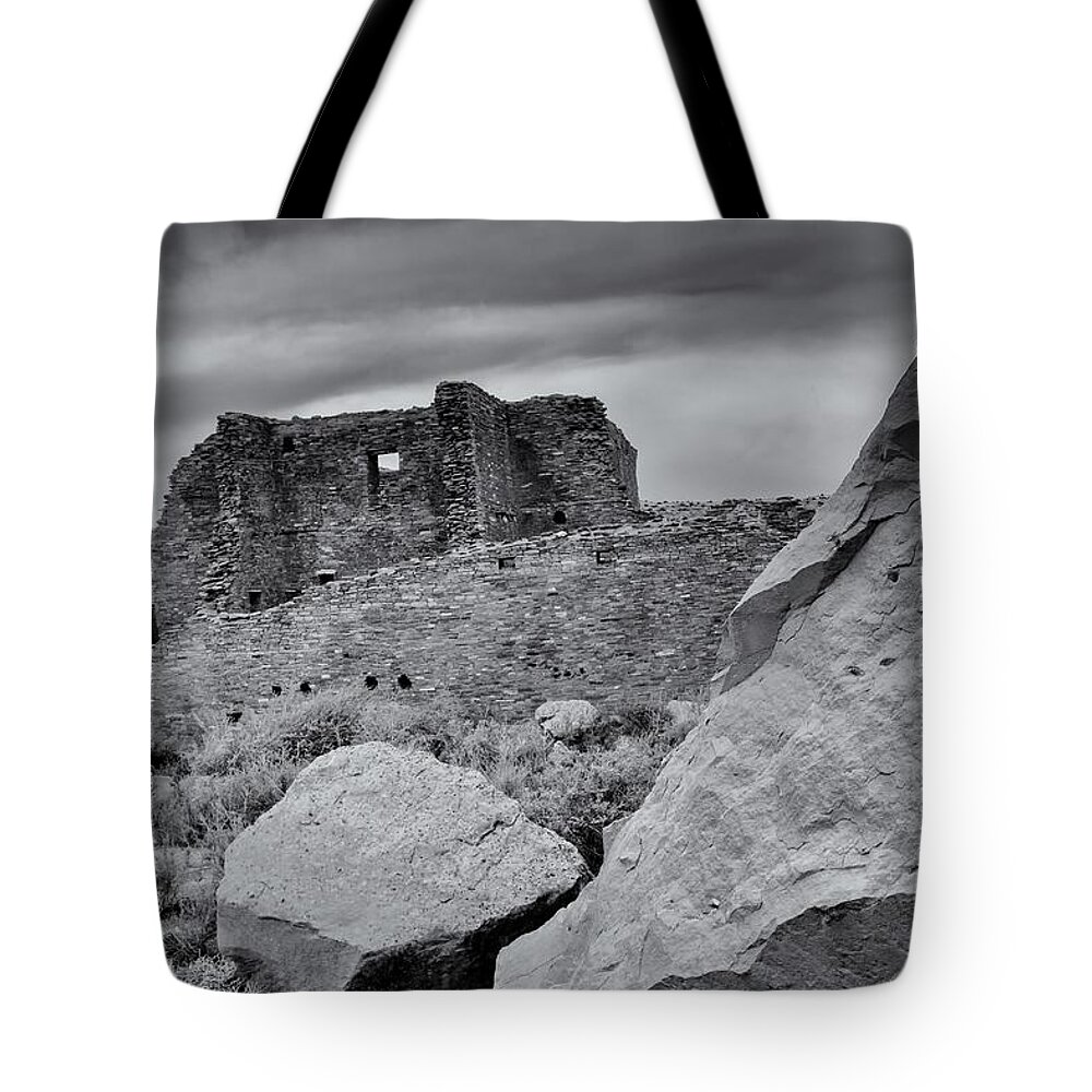 Chaco Canyon Tote Bag featuring the photograph Storm Clouds Over Chaco Ruins by Alan Vance Ley