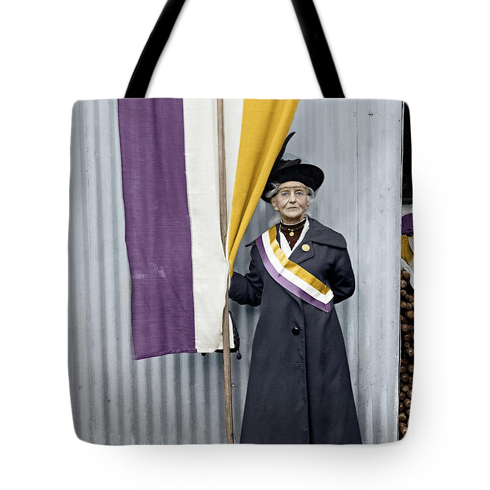 1917 Tote Bag featuring the photograph Suffragette, 1917 #1 by Granger