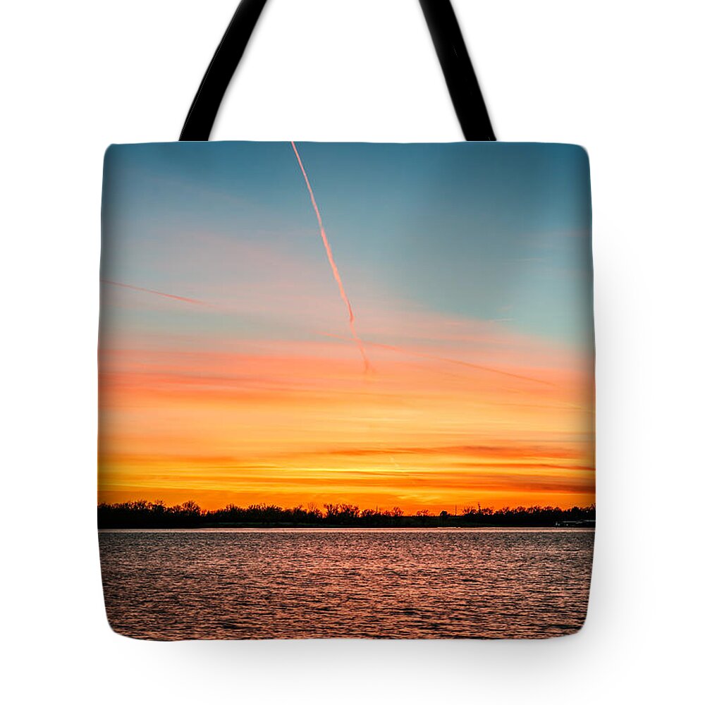 Horizontal Tote Bag featuring the photograph Sunset #1 by Doug Long