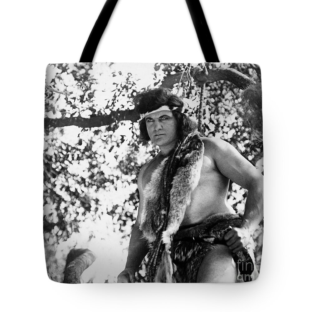 1918 Tote Bag featuring the photograph Tarzan Of The Apes, 1918 #1 by Granger