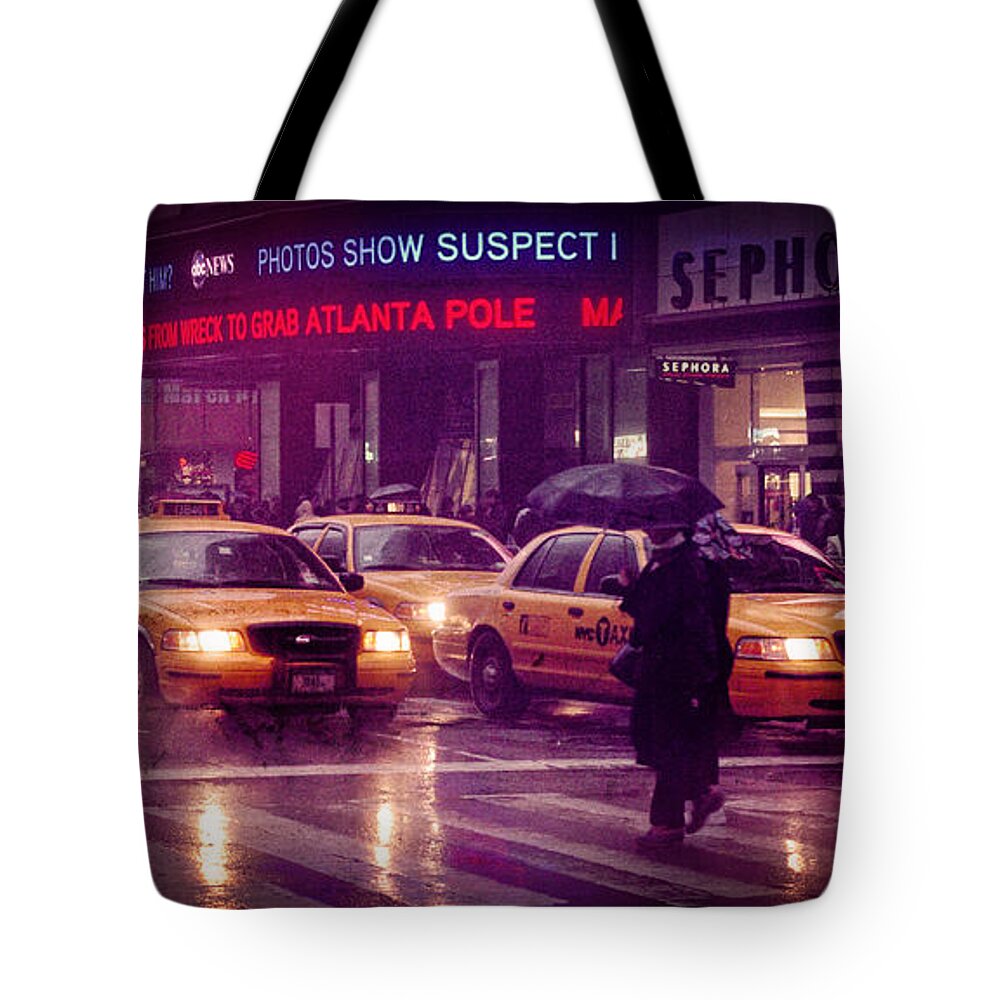 New Tote Bag featuring the photograph Times Square in the Rain #1 by Ray Devlin