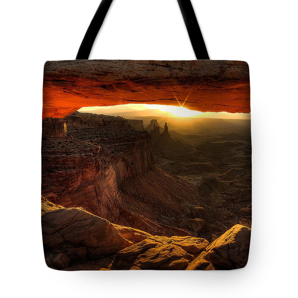 Mesa Arch Tote Bag featuring the photograph Underglow by Ryan Smith