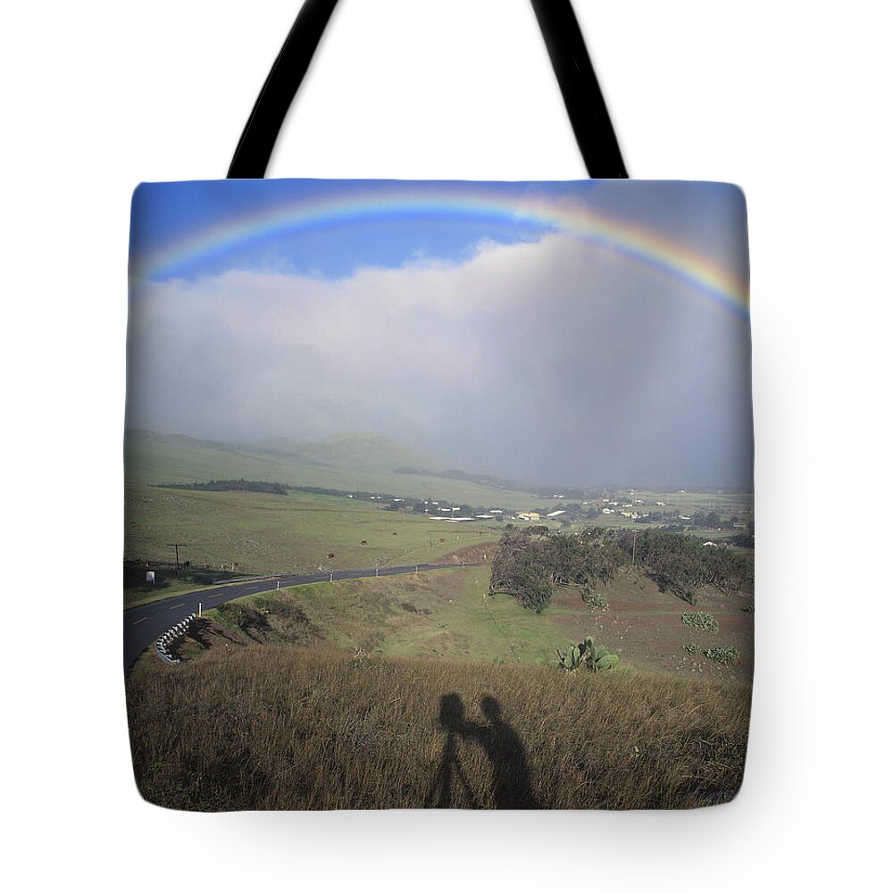 100860 Tote Bag featuring the photograph 100860 Rainbow in Hawaii by Ed Cooper Photography