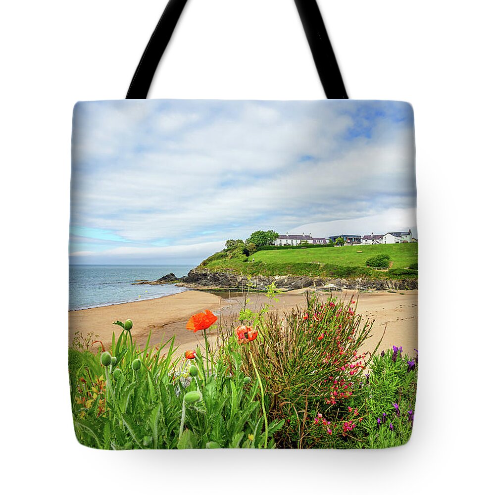 Aberporth Tote Bag featuring the photograph Aberporth Bay #2 by Mark Llewellyn