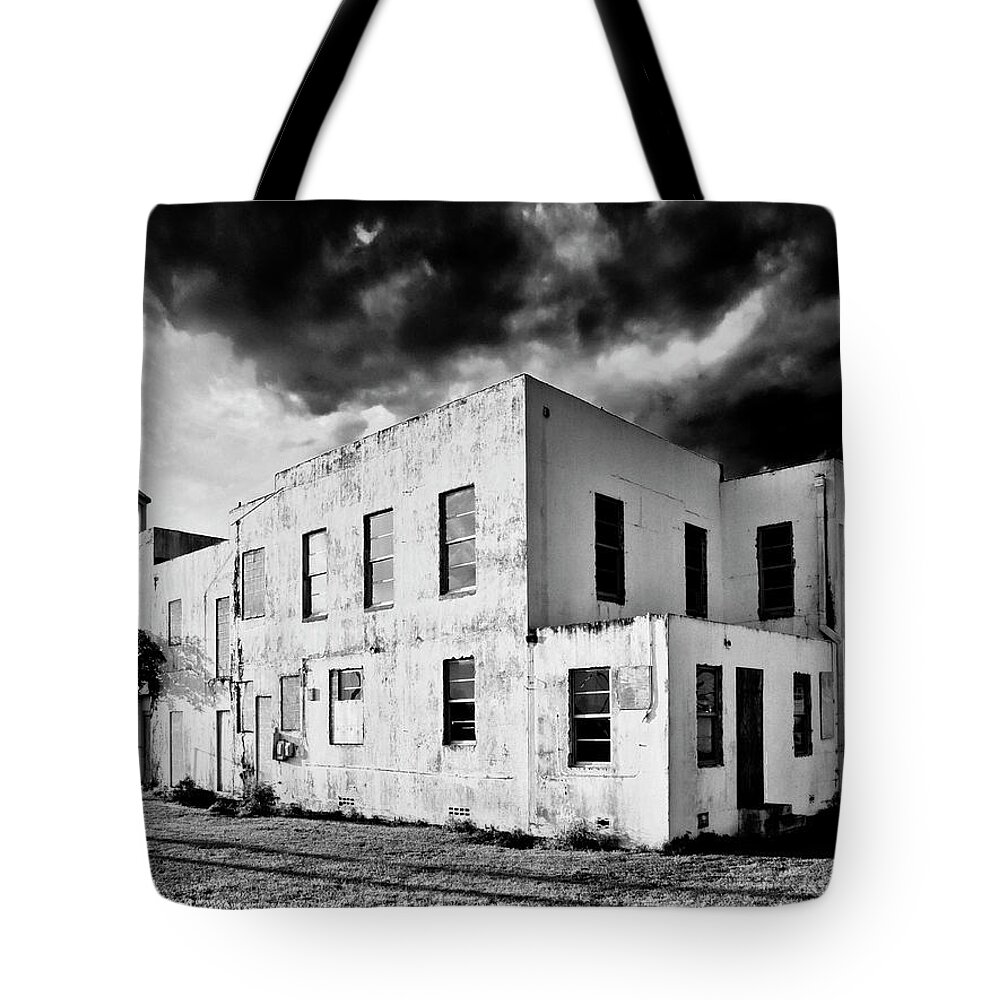Civic Center Tote Bag featuring the photograph Civic Center #2 by Dominic Piperata