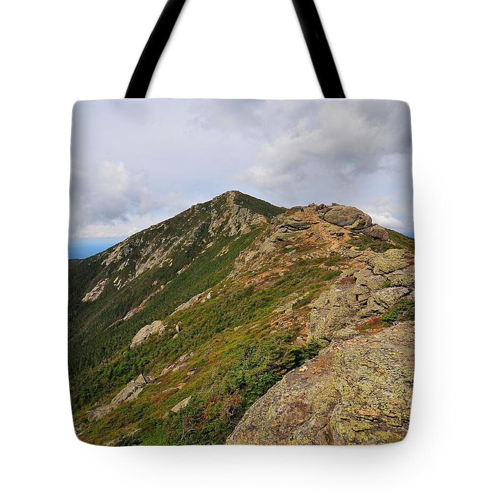 Franconia Ridge Tote Bag featuring the photograph Franconia Ridge #1 by Catherine Reusch Daley