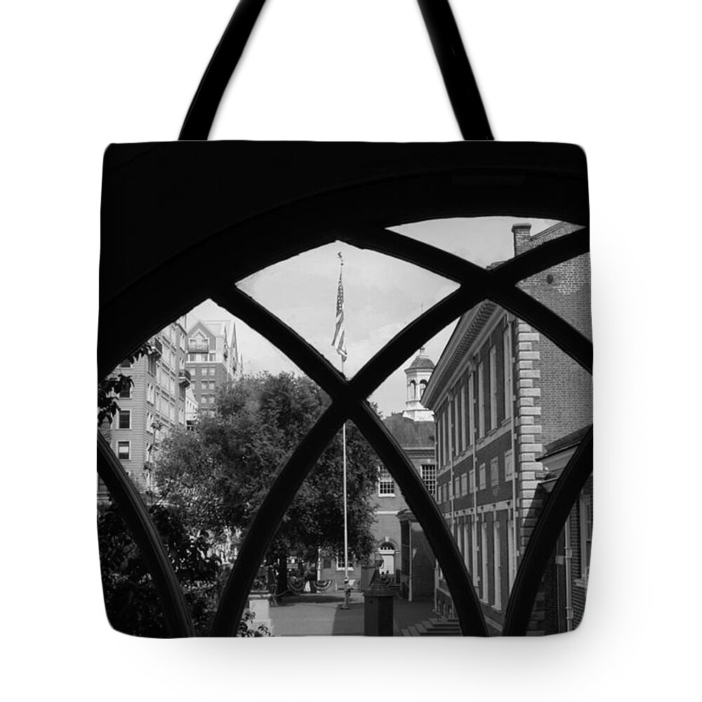 Independence Hall Tote Bag featuring the photograph Independence Hall #2 by Tommy Anderson