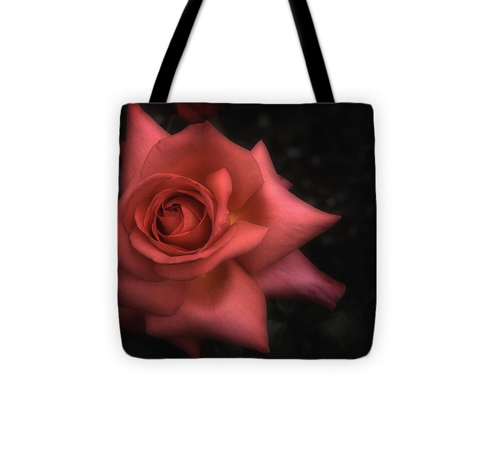 Red Rose Tote Bag featuring the photograph Romantic Red Rose #2 by Richard Cummings