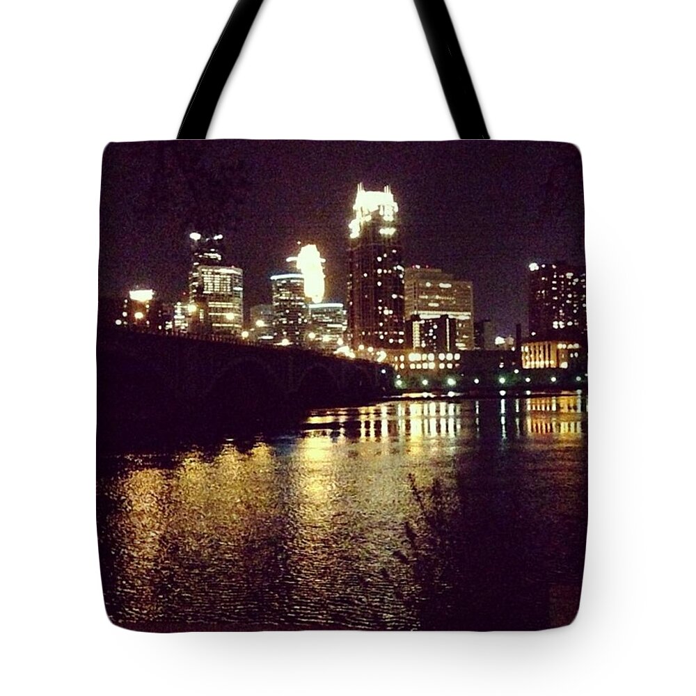 Minneapolis Tote Bag featuring the photograph Instagram Photo by Marie Anderson